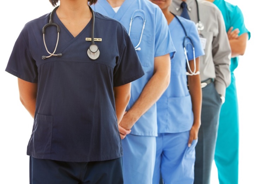 Sanatorio Juncal de Temperleybusca médico cardiólogo para cobertura en el servicio de guardia