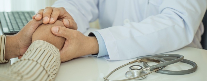 Clínica Comave S.A busca psiquiatras para realizar guardias de emergencias en salud mental