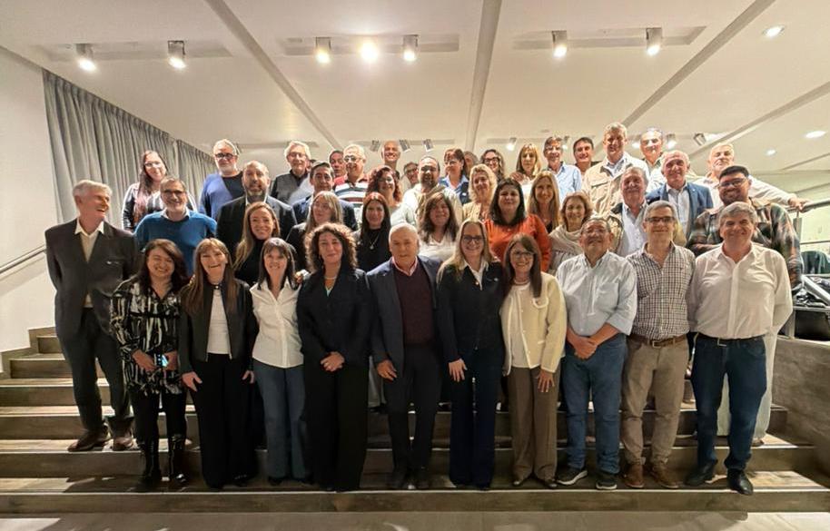 El Colegio Profesional de Terapia Ocupacional estuvo presente en el VIII Encuentro Nacional de Profesionales Universitarios